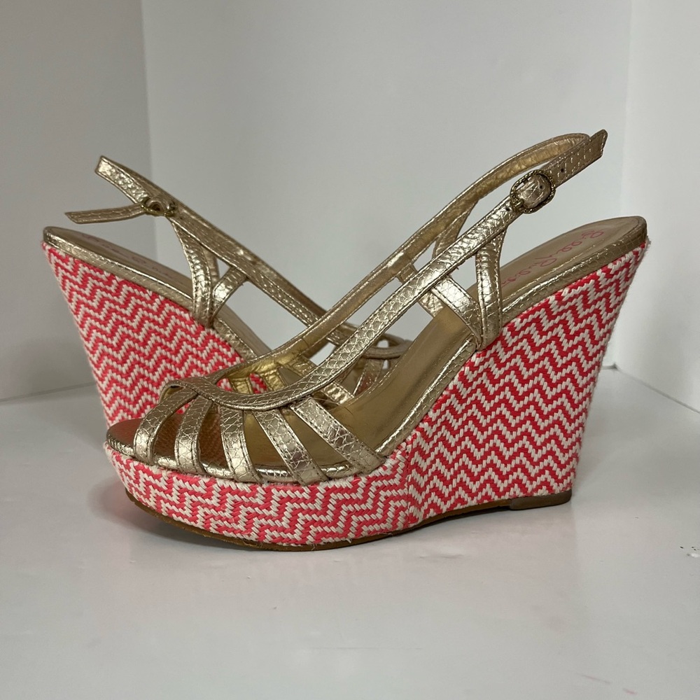 Lilly Pulitzer Sophie Pink and Gold Chevron Slingback Open Toe Strappy Wedges 6M